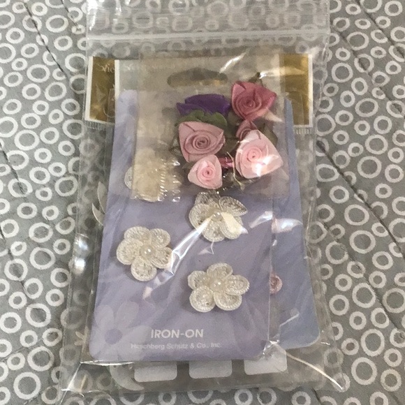 🏷 New Scrapbook Doves & Lace Bundle - Picture 6 of 6